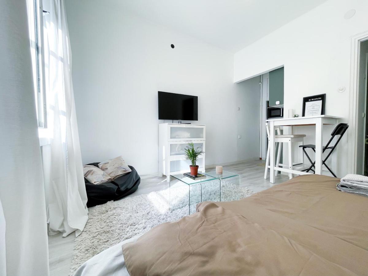 Nordstay - Charming Studio In Trendy Location With Self Check-In Helsinki Extérieur photo